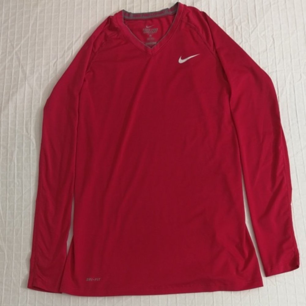 Pink Nike Pro Combat, Dri-fit, athletic long sleeve shirt. M